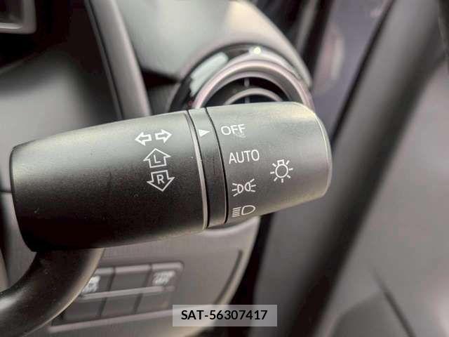 Mazda DEMIO 2015-04 6904403-12