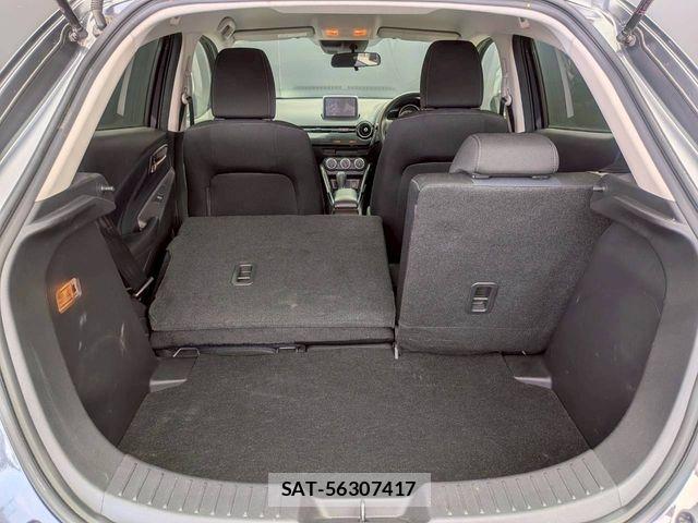 Mazda DEMIO 2015-04 6904403-18
