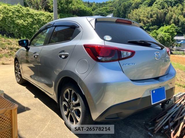 Mazda DEMIO 2016-09 6904420-8