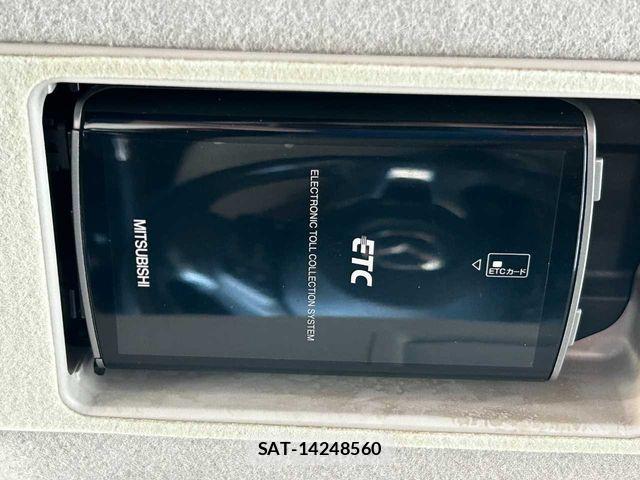 Mazda DEMIO 2015-01 6904410-15