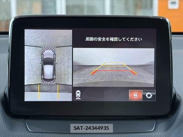 Mazda DEMIO 2018-02 6904398-2