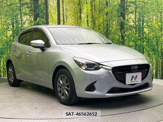 Mazda DEMIO 2017-06 6904404-15