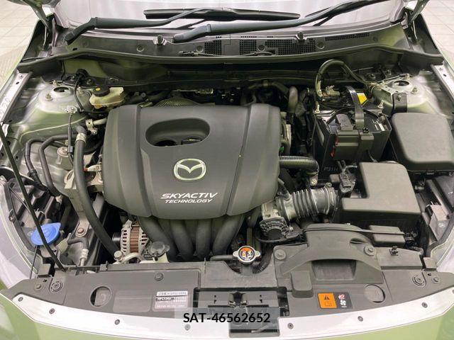 Mazda DEMIO 2017-06 6904404-17