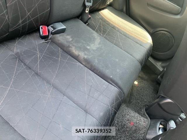 Mazda DEMIO 2012-03 6904445-12
