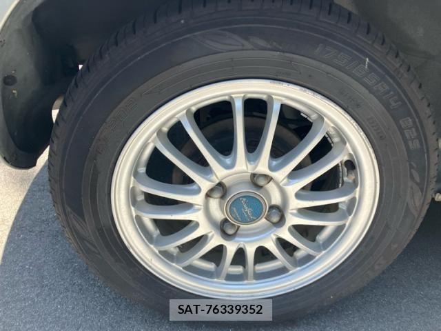 Mazda DEMIO 2012-03 6904445-6