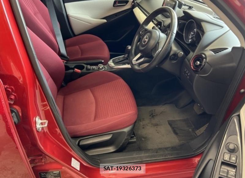 Mazda DEMIO 2019-03 6955462-3
