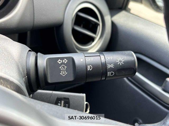 Mazda DEMIO 2013-10 6993211-11