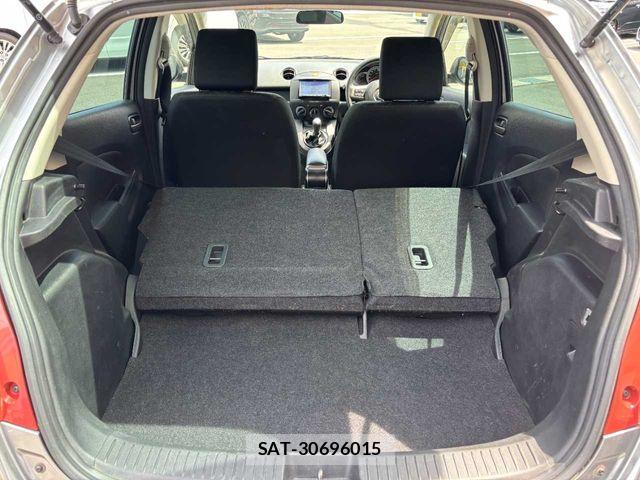 Mazda DEMIO 2013-10 6993211-17