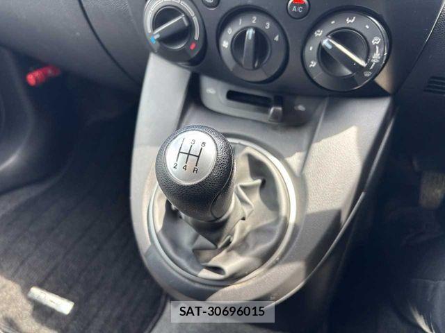 Mazda DEMIO 2013-10 6993211-6