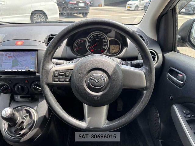 Mazda DEMIO 2013-10 6993211-7