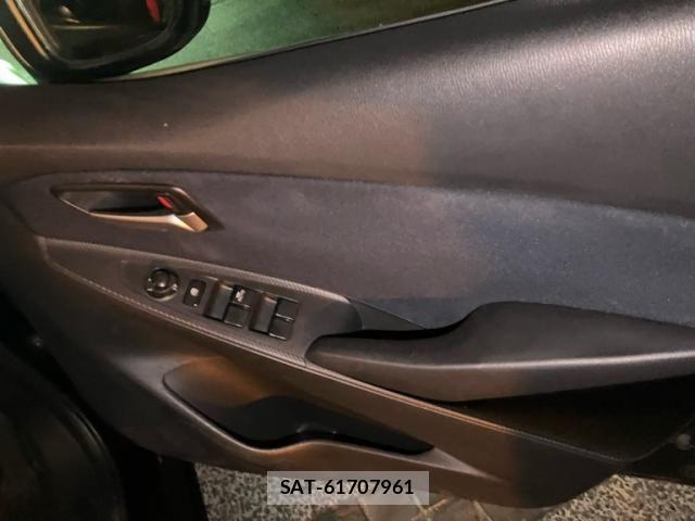 Mazda DEMIO 2015-03 6993217-11