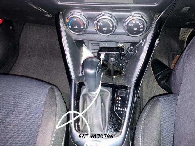 Mazda DEMIO 2015-03 6993217-18