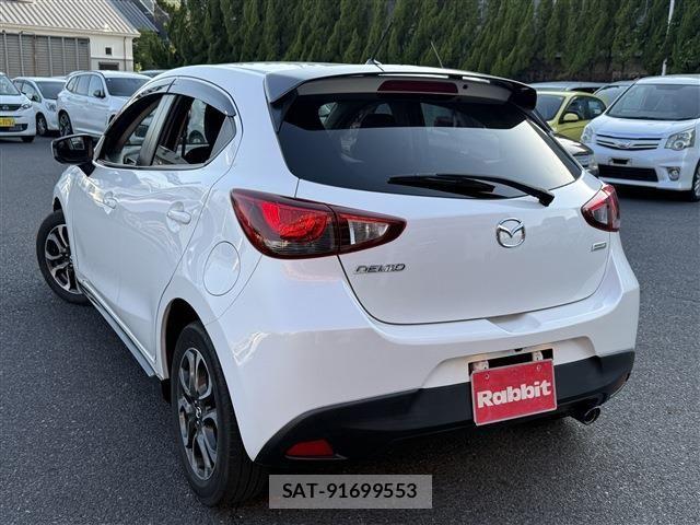 Mazda DEMIO 2015-01 6993214-9