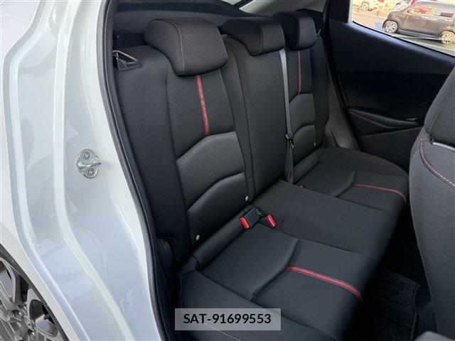 Mazda DEMIO 2015-01 6993214-17