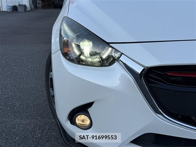 Mazda DEMIO 2015-01 6993214-2