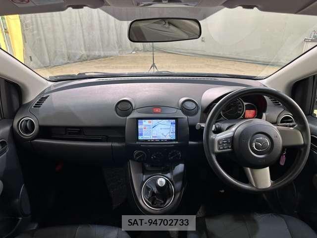 Mazda DEMIO 2013-06 7020368-11