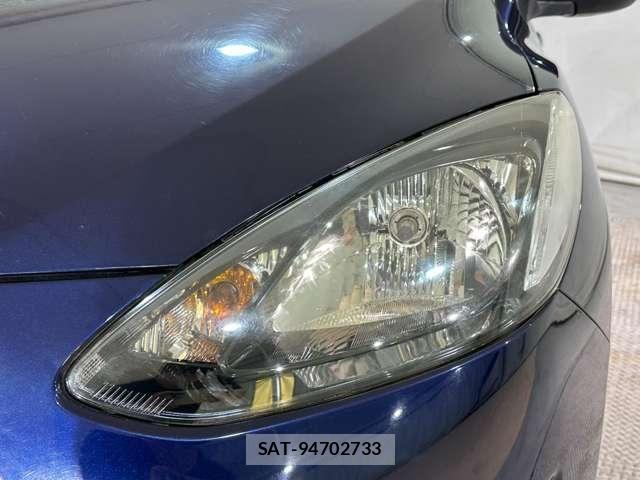 Mazda DEMIO 2013-06 7020368-24