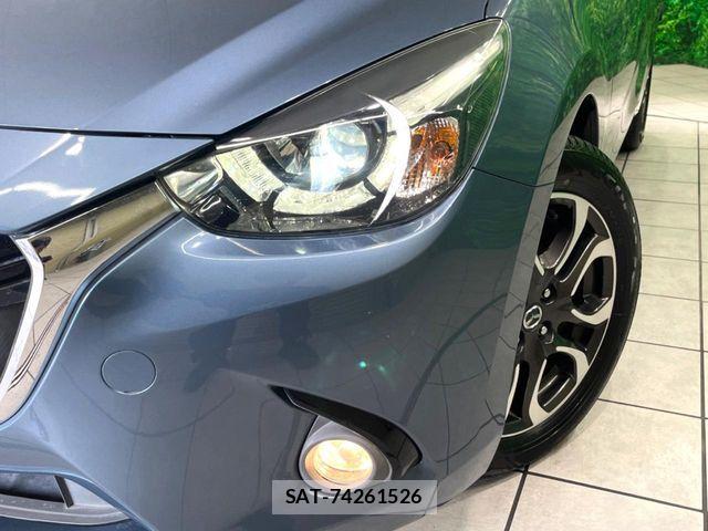 Mazda DEMIO 2014-11 7020366-13