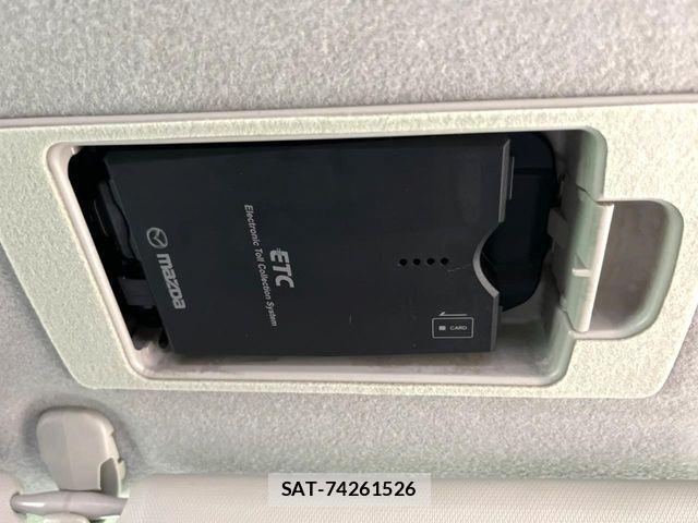 Mazda DEMIO 2014-11 7020366-4