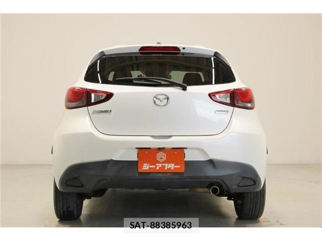 Mazda DEMIO 2015-07 7058329-10