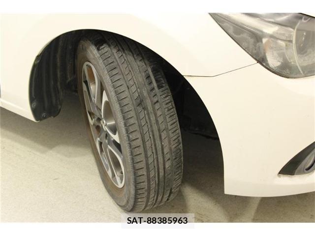 Mazda DEMIO 2015-07 7058329-27