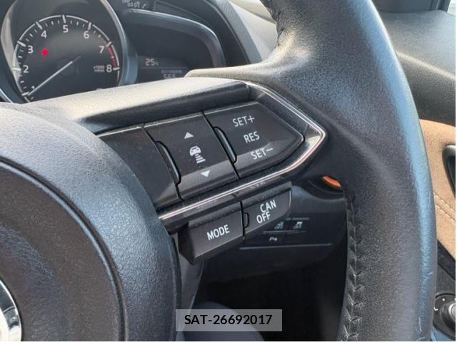 Mazda DEMIO 2016-11 7058334-11