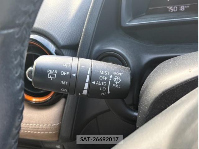 Mazda DEMIO 2016-11 7058334-13