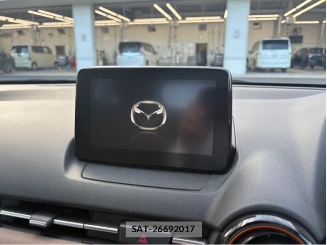 Mazda DEMIO 2016-11 7058334-8