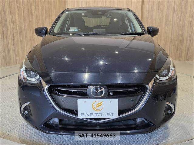Mazda DEMIO 2018-08 7058332-15