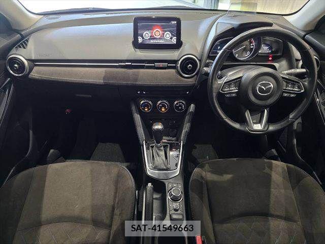 Mazda DEMIO 2018-08 7058332-2