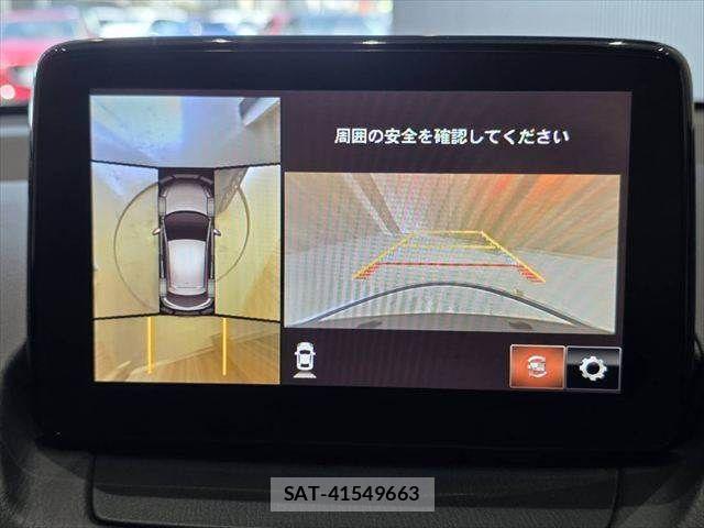 Mazda DEMIO 2018-08 7058332-6