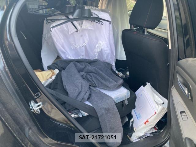 Mazda DEMIO 2015-06 7058338-9