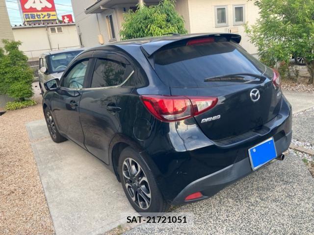 Mazda DEMIO 2015-06 7058338-5