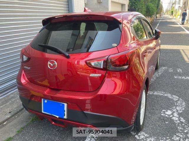Mazda DEMIO 2015-02 7058335-2