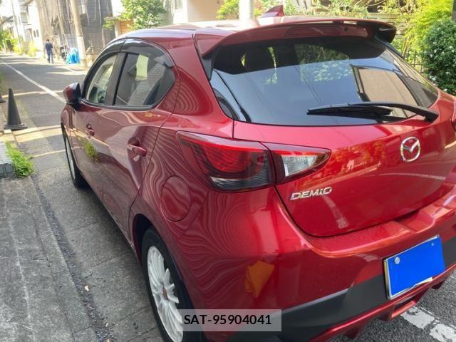 Mazda DEMIO 2015-02 7058335-3