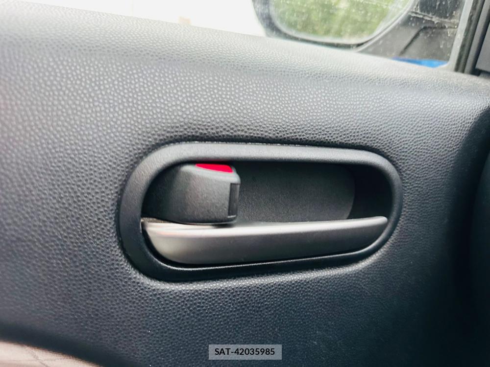 Mazda DEMIO 2011 7013720-22