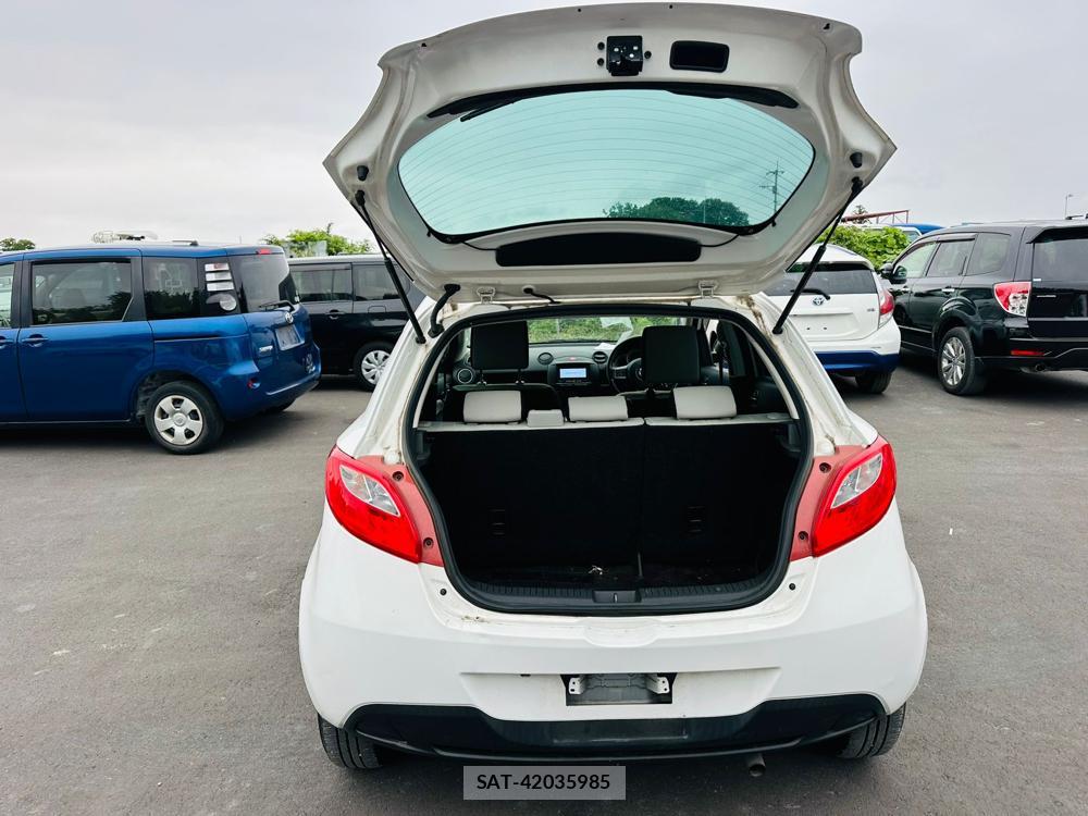 Mazda DEMIO 2011 7013720-26