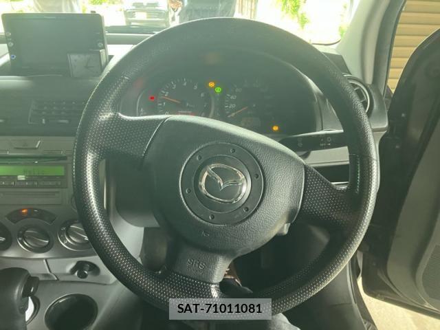 Mazda DEMIO 2005-06 7217657-10