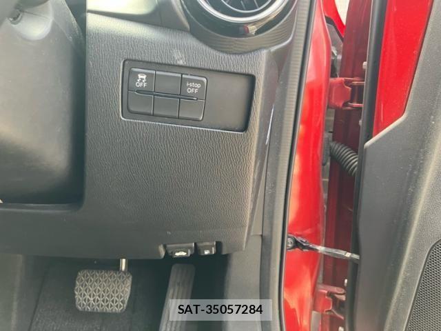 Mazda DEMIO 2014-12 7217686-10