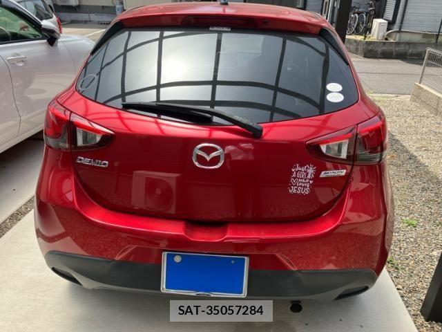 Mazda DEMIO 2014-12 7217686-1
