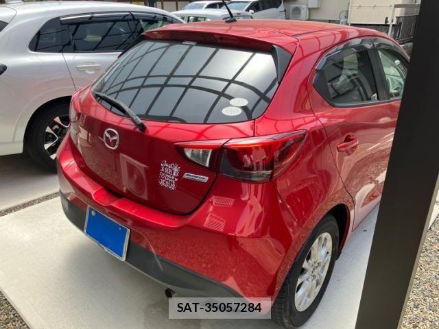 Mazda DEMIO 2014-12 7217686-4