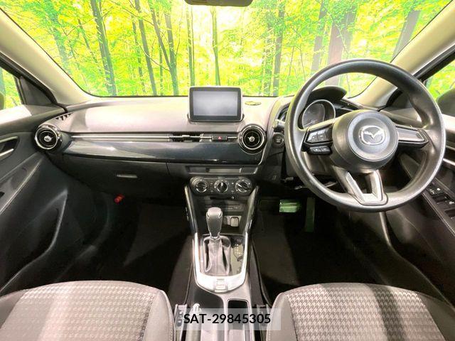 Mazda DEMIO 2018-05 7217730-1
