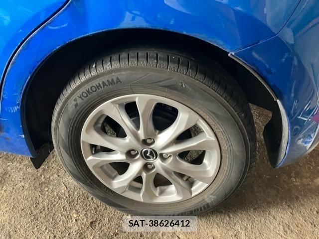 Mazda DEMIO 2015-06 7217702-8