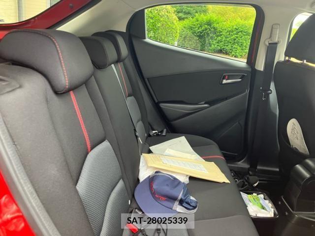 Mazda DEMIO 2016-09 7217716-18