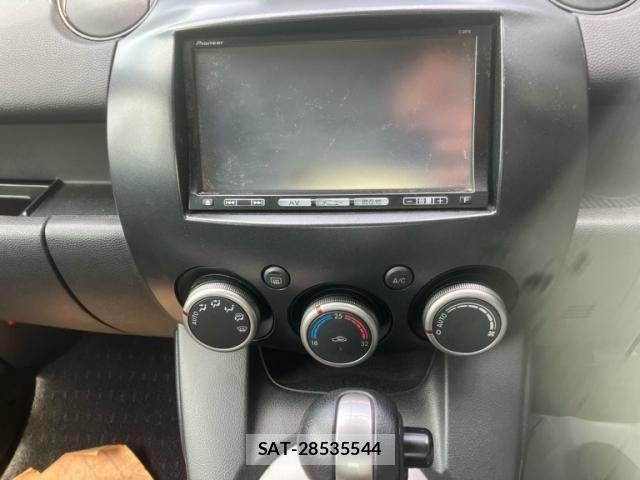 Mazda DEMIO 2009-07 7217658-8