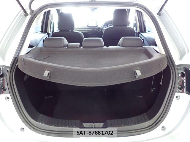 Mazda DEMIO 2019-03 7217736-14