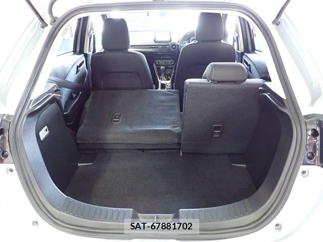 Mazda DEMIO 2019-03 7217736-16