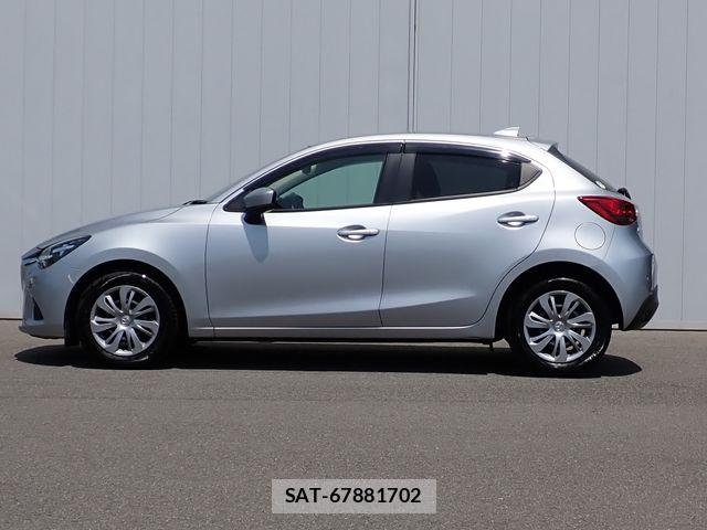 Mazda DEMIO 2019-03 7217736-19