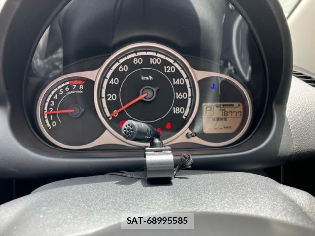Mazda DEMIO 2013-07 7217665-12