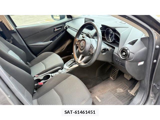Mazda DEMIO 2019-03 7217731-2